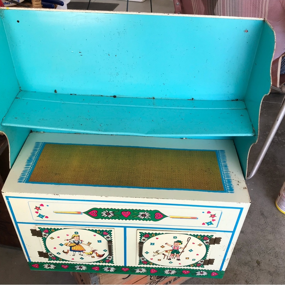 Colorful tin wolverine kitchen cupboard Cabinet with Floral Design. From 50’s!